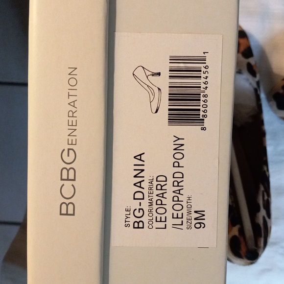 BCBG Generation BG-Dania LEOPARD HAIR CALF PUMPS SIZE 9 MINT CONDITION - Picture 5 of 6